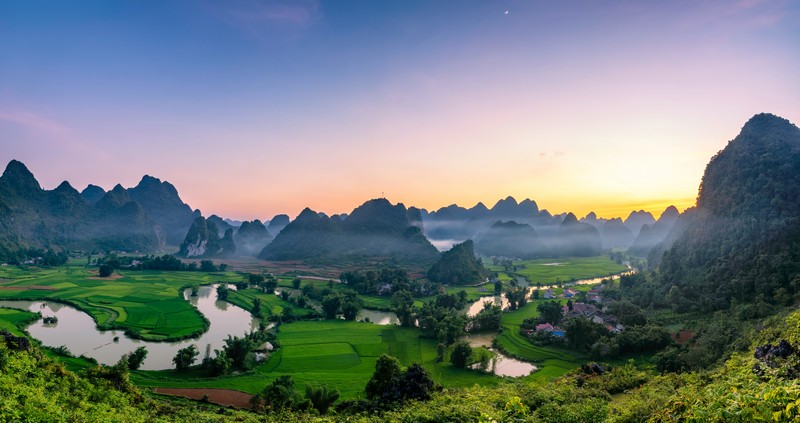 Cao Bằng - Khu di tích Pác Pó - Ba Bể | Số bữa ăn: 03 (sáng, trưa, chiều)